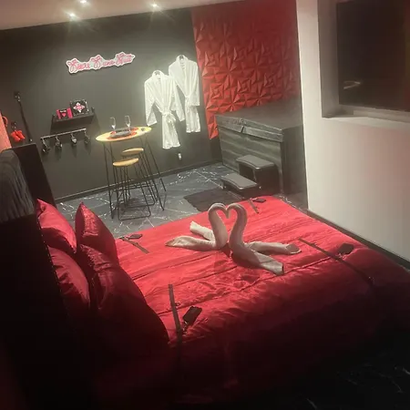 Desirs Dune Nuit - La Seductrice מלון אהבה *